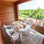 8-Guests Holiday Home In Cassen *
