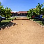 8-Guests Holiday Home In Cassen Cassen