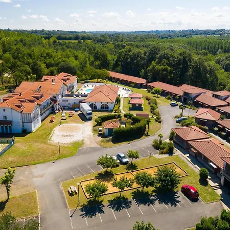 8-guests In * Cassen
